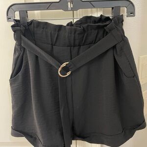 Black belted shorts size large